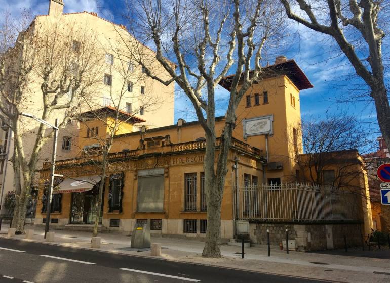 Leonard Parli, fabrique artisanale de calissons à Aix en Provence (boutique historique)