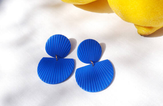 Helka, Jewellery in Aix-en-Provence: blue ear rings
