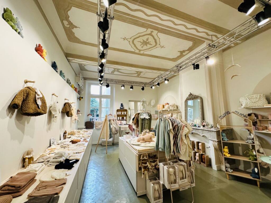 Louve, new concept-store for babies and children in Aix-en-Provence, city guide love spots (interior)