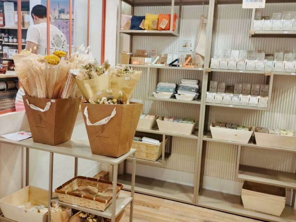 Items : concept-store éthique et épicerie fine eco-responsable à Aix-en-Provence (fleurs séchées)
