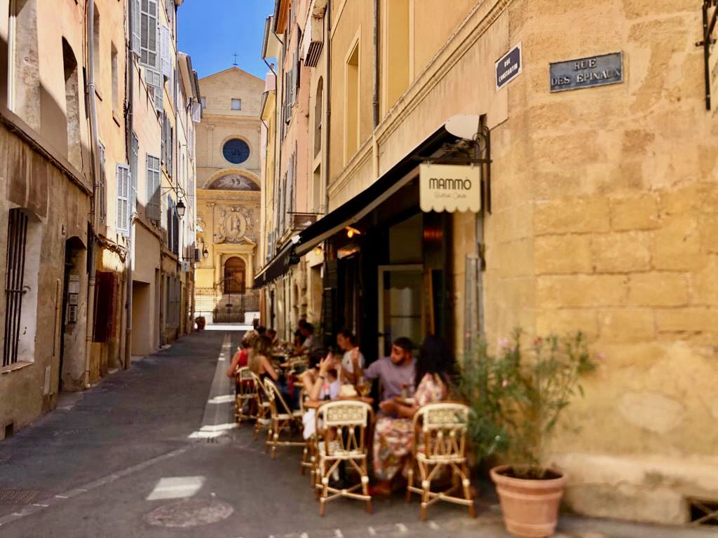 mammo, Corsican bistrot in Aix-en-Provence, city guide love spots (Church))