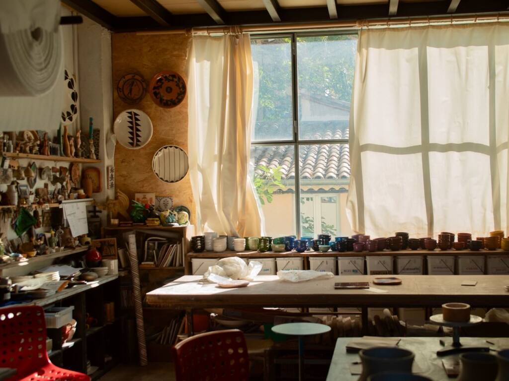 Atelier Buffile : Céramiques à Aix-en-Provence (fenêtre)