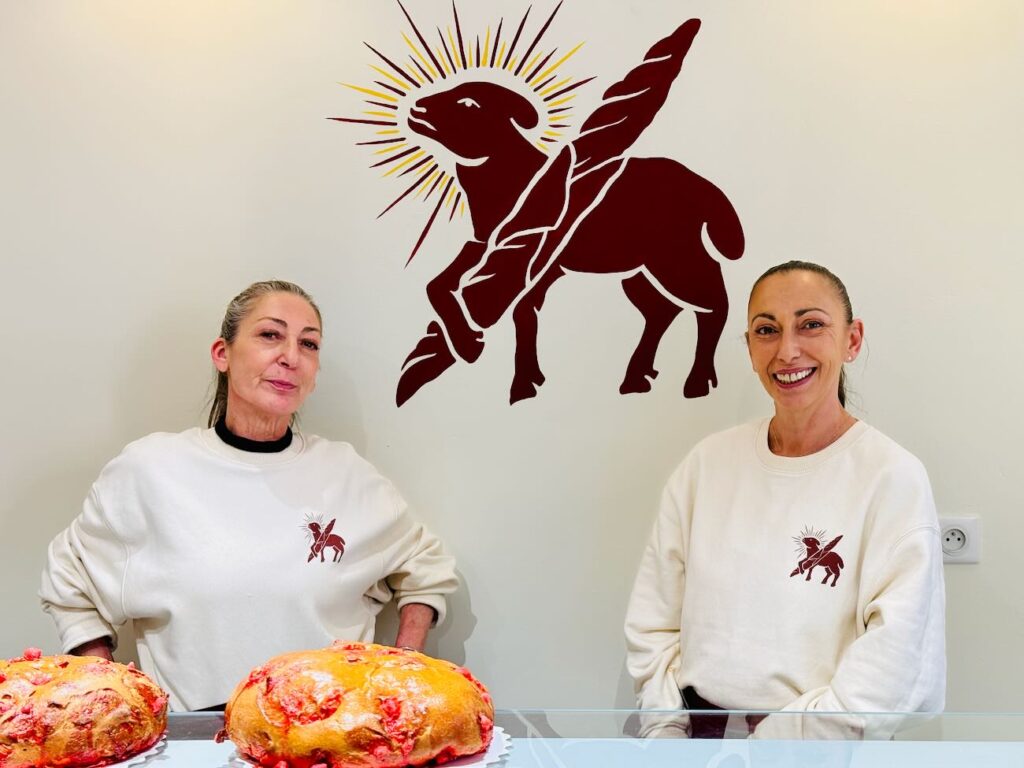 Saint-Sauveur est une boulangerie artisanale située à Aix-en-Provence où la tradition rencontre la gourmandise. Elle propose des pains réalisés à partir de farines bio et au levain élevé sur place. (agneau)