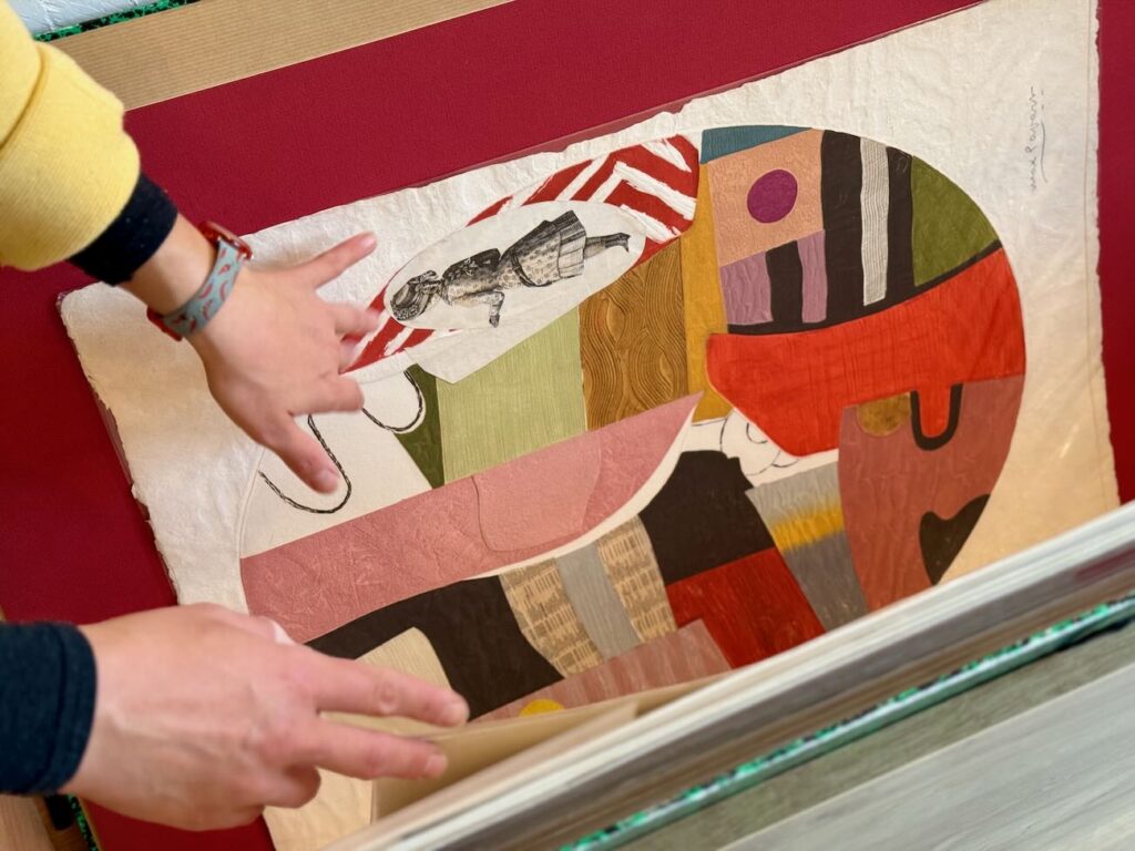 Le Quinze Quinze est un concept store XXL: 2000 m² dédiés à la décoration, au design, à l’artisanat et à la gastronomie. Showroom Carocim, boutiques, ateliers et restaurant bistronomique dans un lieu unique et inspirant. (oeuvre)
