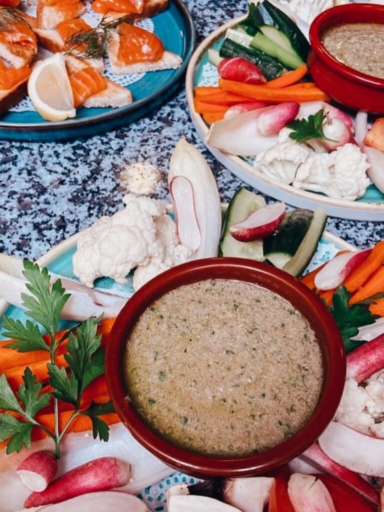 Chez Charlotte, un bistrot au charme intemporel situé à Aix-en-Provence ou le chef Laurent propose une cuisine française traditionnelle (légumes)