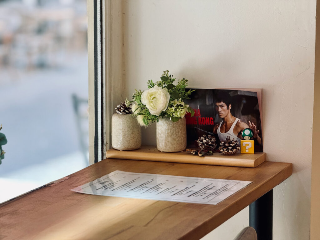 AO cuisine japonaise est un restaurant de cuisine traditionnelle nippone situé à Aix-en-Provence qui propose des teishoku maison sublimés par des produits locaux. (bruce lee)
