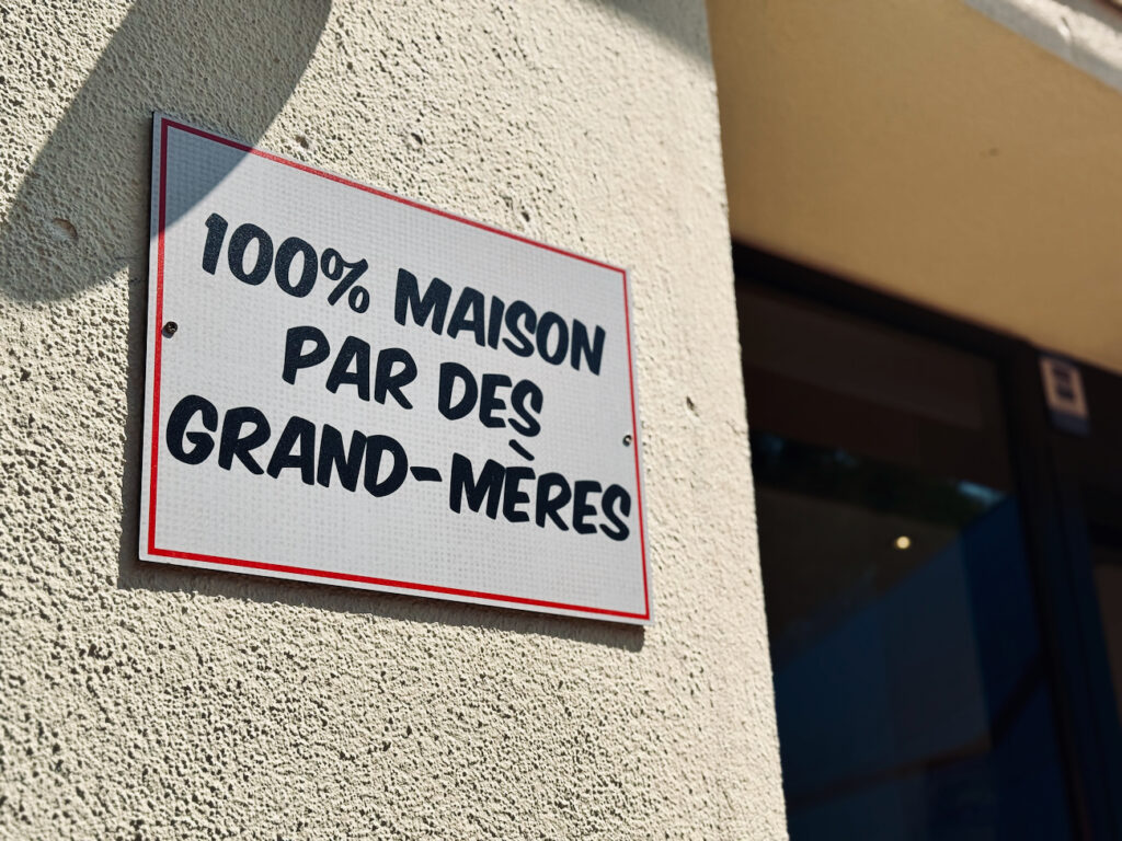 Mamome est une adresse qui propose à emporter des plats réconfortants préparés par des grands-mères aixoises. (fait maison)