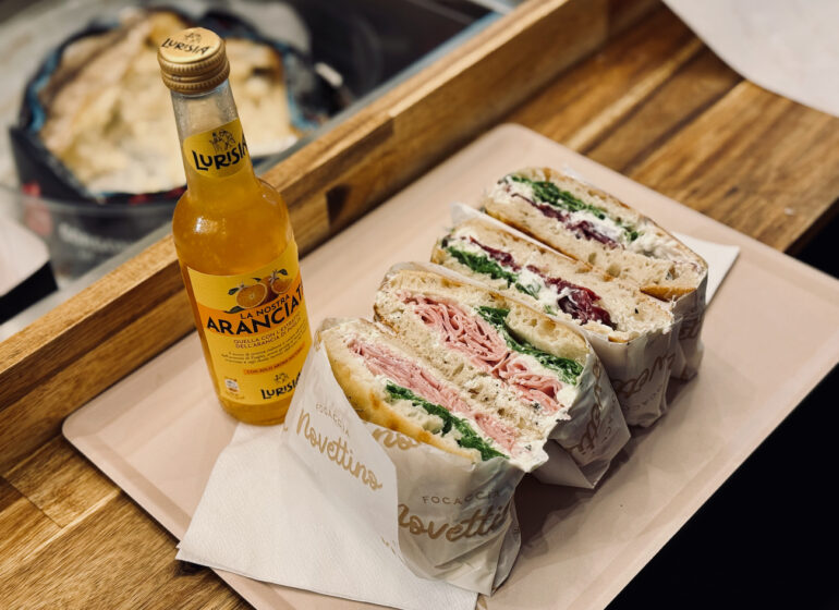 Novettino régale Aix-en-Provence de focaccias garnies de produits locaux et de pépites de la gastronomie itallienne, à emporter ou savourer sur place. (sandwichs)