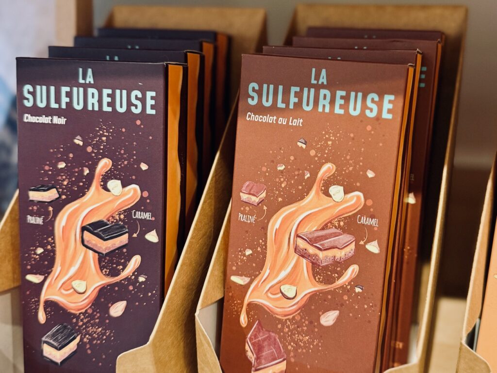 Anne-Lise Signouret propose dans sa quatrième boutique située à Aix en Provence, des chocolats réalisés de manière artisanale pour toutes les occasions. (la Sulfureuse)