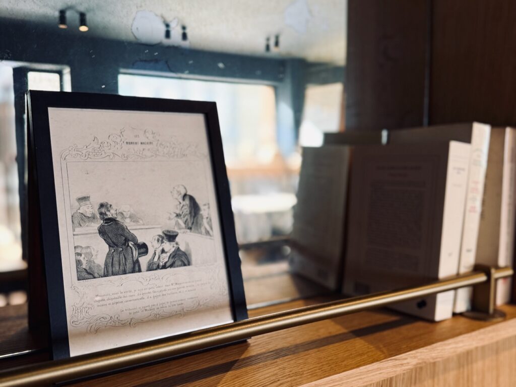 Niché à deux pas de la faculté de droit, L’Escargot rassemble tout l’écosystème autour d’une cuisine bistrot fraîche et savoureuse. (détails)