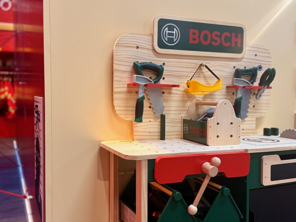 Paloma est un parc ludo-éducatif pour enfant de 0 à 10 ans qui décline dans une mini ville 7 univers. (bricolage)