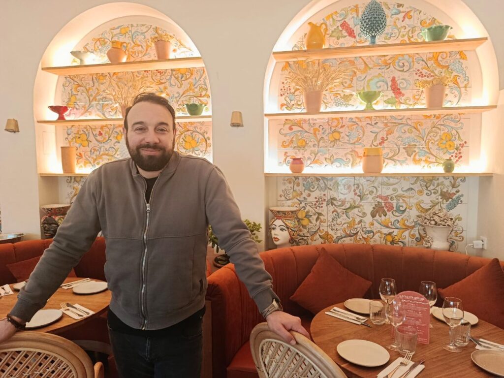 Casa Norma est un restaurant sicilien, spécialisé en pâtes fraîches et poissons maturés, situé quartier Mazarin, à Aix-en-Provence.