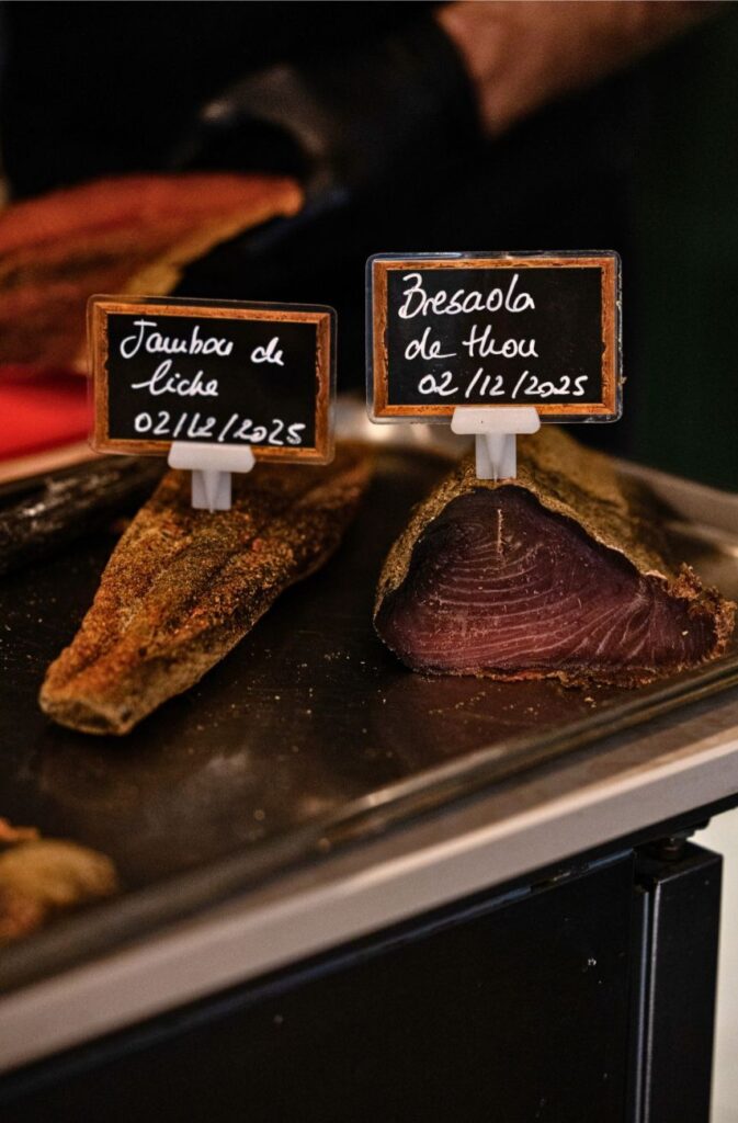 Casa Norma est un restaurant sicilien, spécialisé en pâtes fraîches et poissons maturés, situé quartier Mazarin, à Aix-en-Provence.