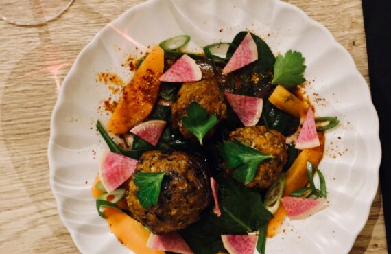 Sarriette est un restaurant bistronomique situé à deux pas du campus arts et métiers à Aix-en-Provence (champignons)