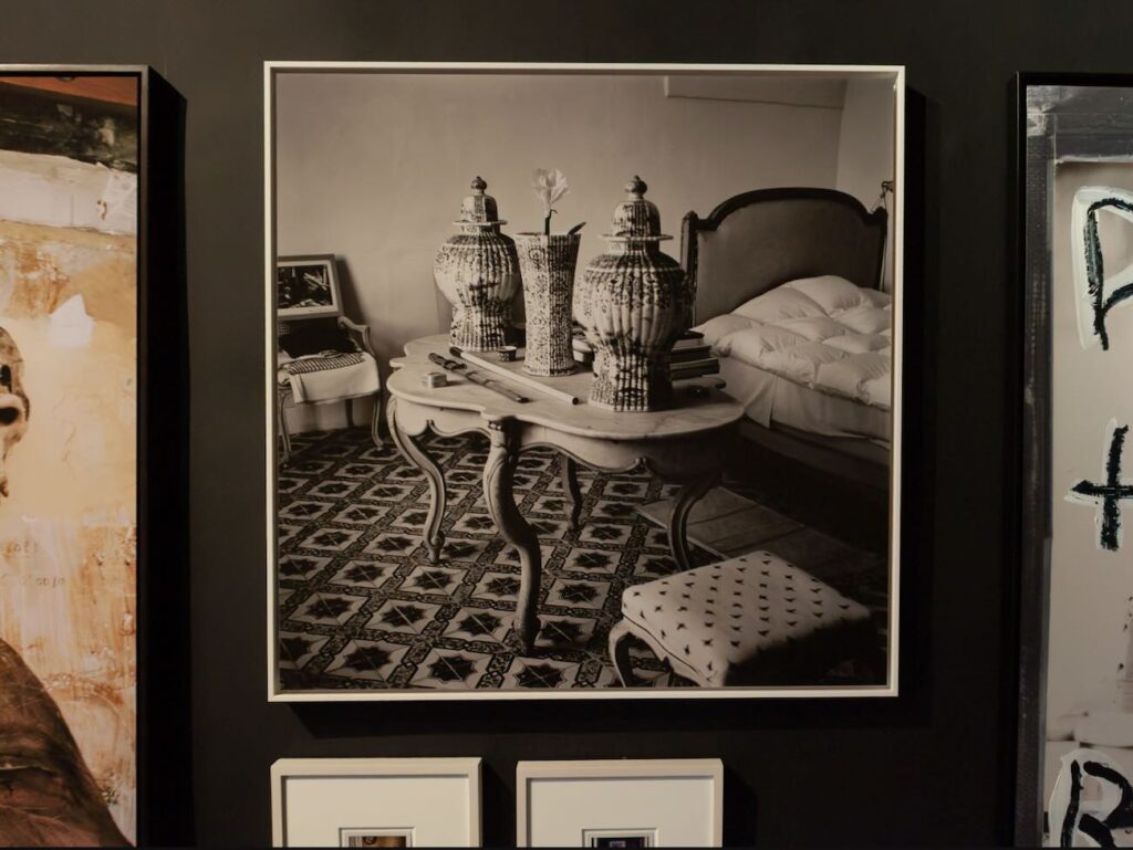 Au centre d’art Gallifet d'Aix-en-Provence, plus de cent images, dont certaines inédites, retracent trente-trois ans du regard unique du photographe François Halard (chambre)