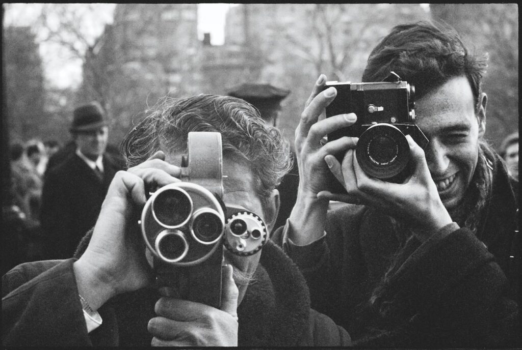 Avec l’exposition "Eyes of the Storm" au Musée Granet d'Aix-en-Provence, découvrez des photographies inédites de Paul McCartney retraçant l’ascension des Beatles et les années 1963-1964 (Photographes à Central Park)