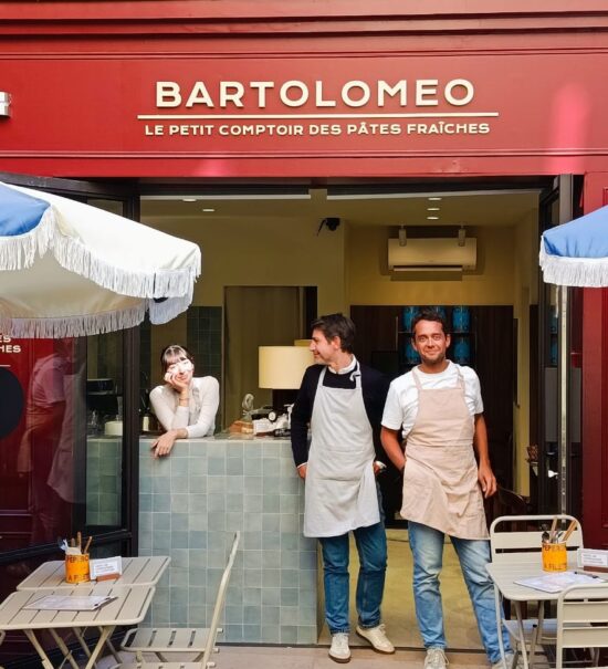 À Aix-en-Provence, Bartolomeo propose des pâtes fraîches artisanales à emporter au comptoir ou à déguster sur place, dans un décor soigné et accueillant (entrée)