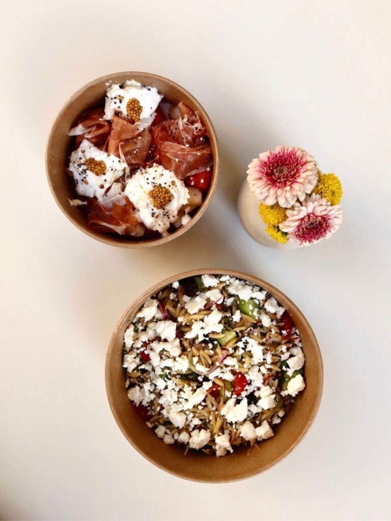Au cœur d’Aix-en-Provence, la pâtisserie fine Lucy’s régale les becs sucrés avec ses créations artisanales aussi gourmandes que sophistiquées (plats salés)